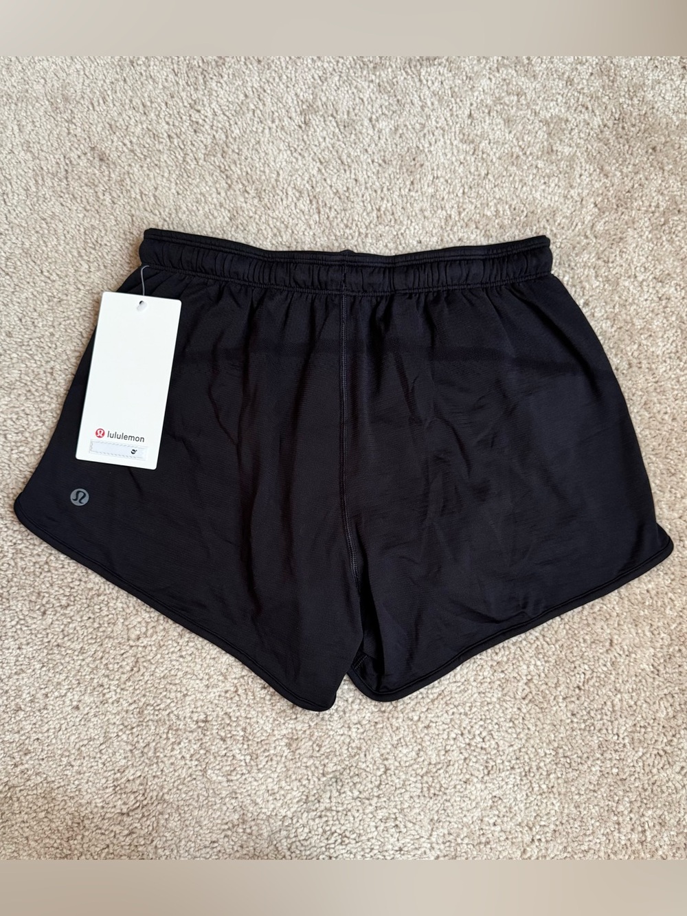 🖤 Lululemon Swiftly Mid-Rise Short 3” Size 4